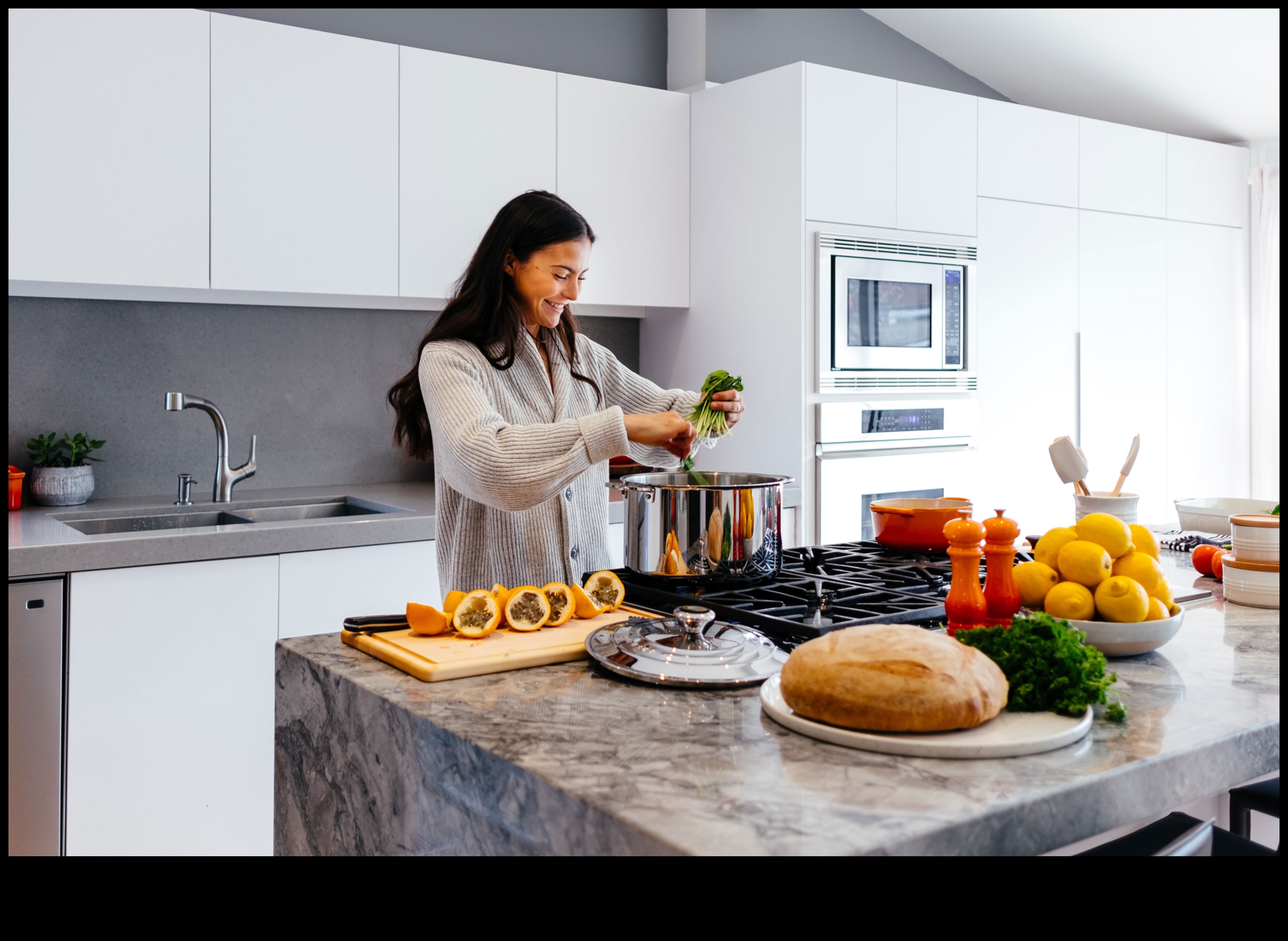 זוהר מזין: רכיבים תזונתיים חיוניים לחיים יפים