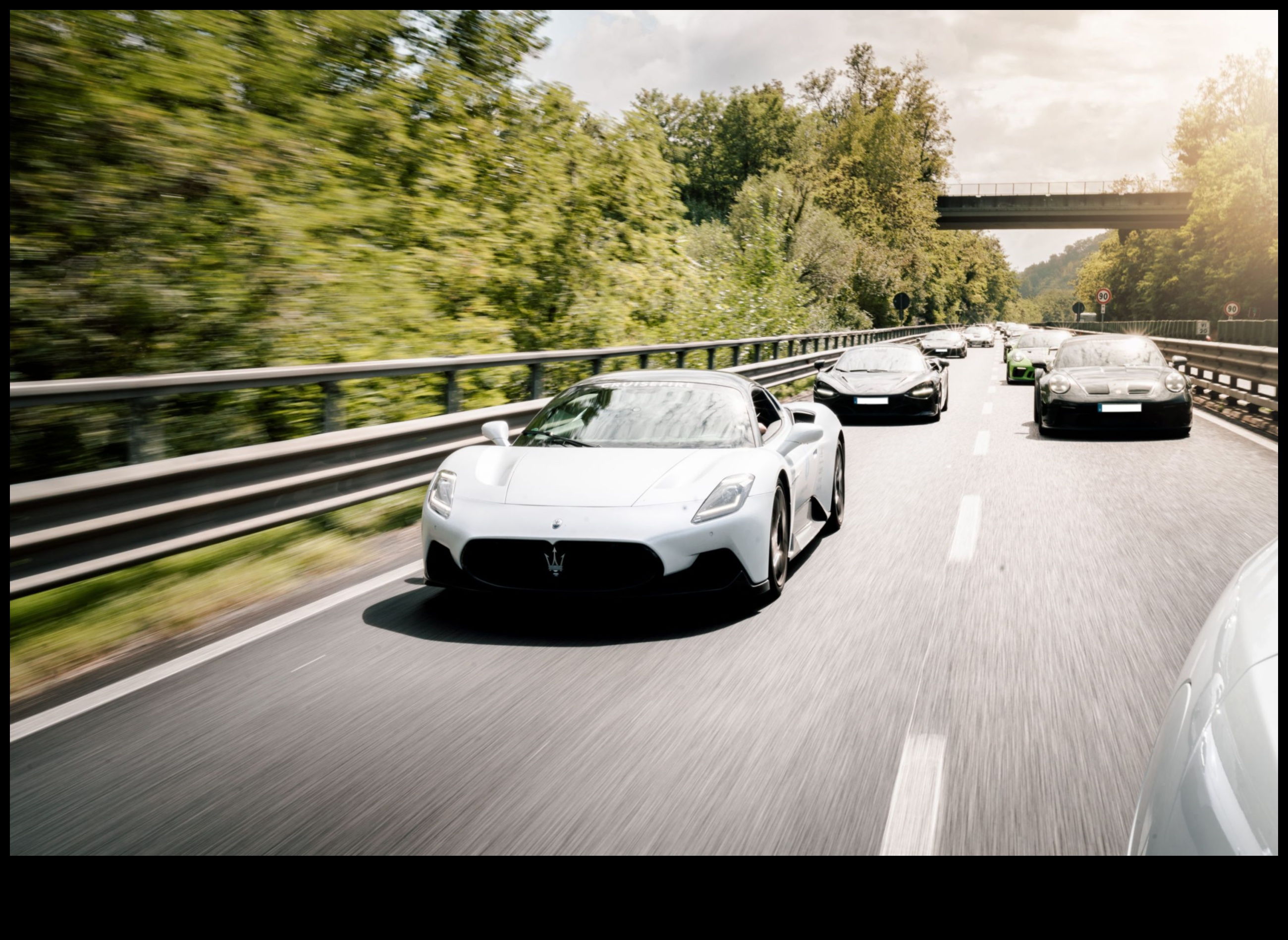 אגדות שיוט: מכוניות ספורט שמותירות רשמים מתמשכים על הכביש